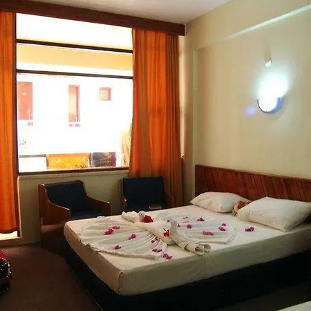Palmera Kleopatra Hotel 2*